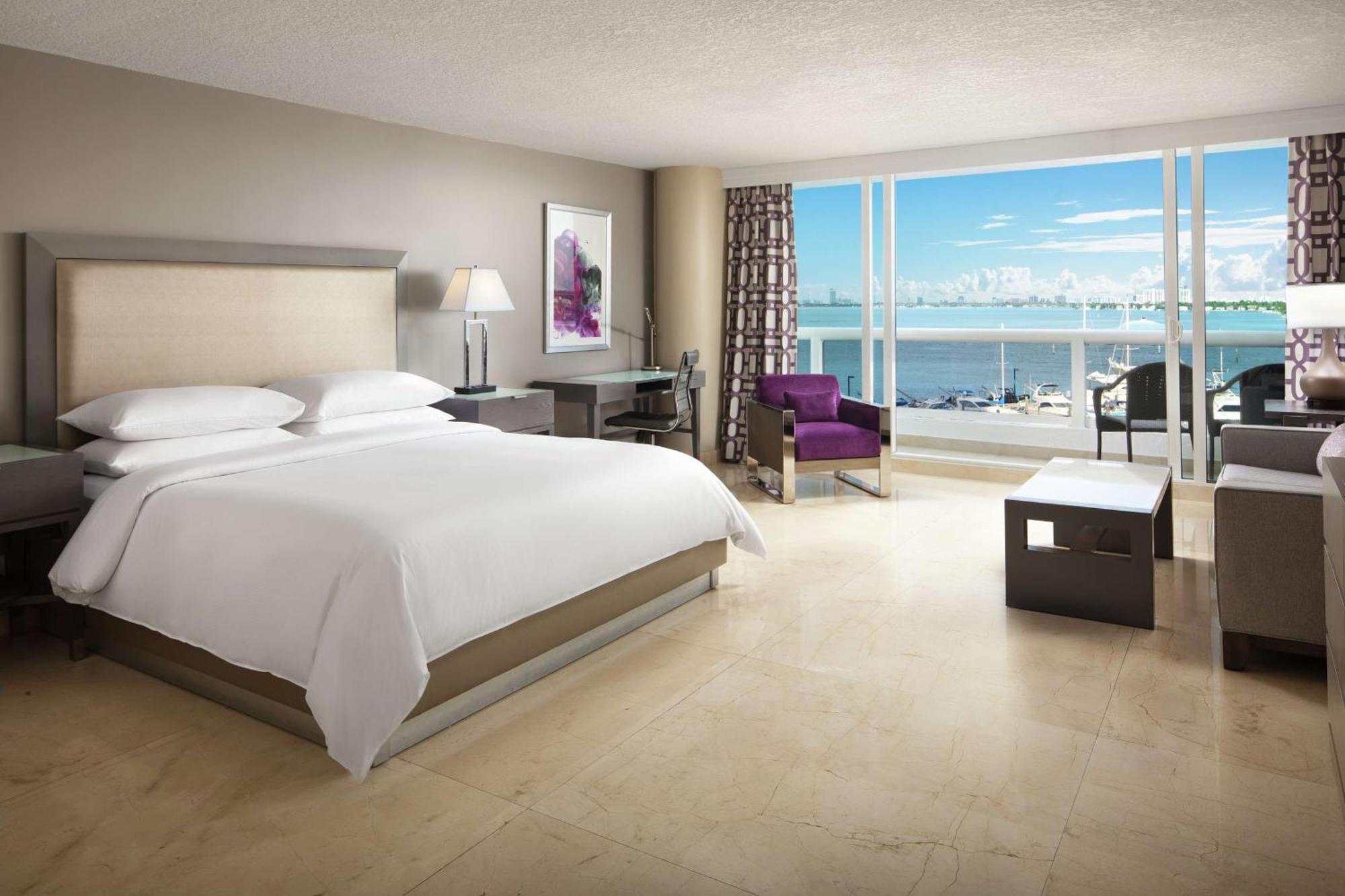 Doubletree By Hilton Grand Hotel Biscayne Bay Miami Exteriér fotografie