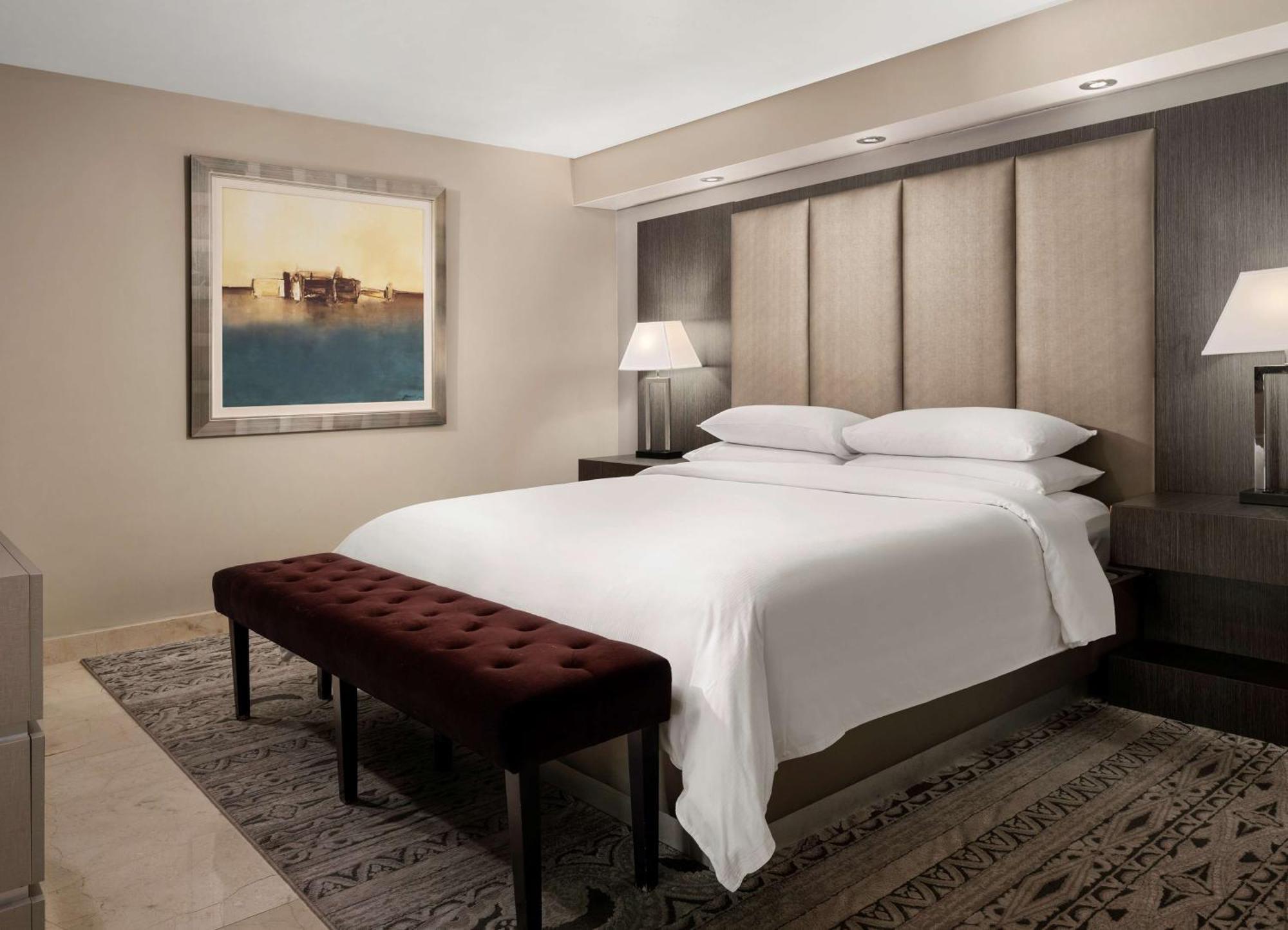 Doubletree By Hilton Grand Hotel Biscayne Bay Miami Exteriér fotografie