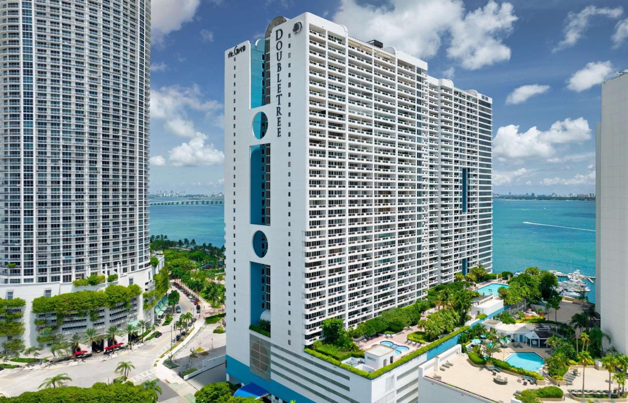 Doubletree By Hilton Grand Hotel Biscayne Bay Miami Exteriér fotografie